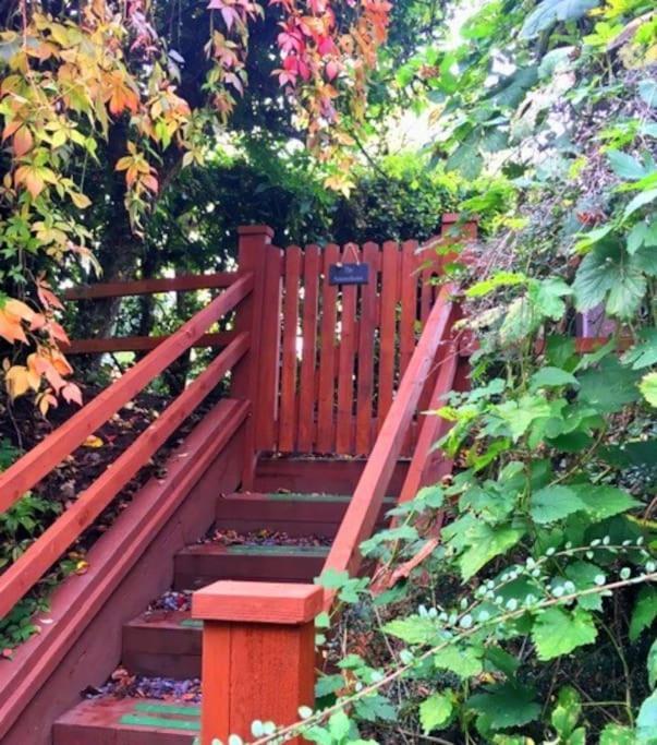The Summerhouse, Countryside Retreat With Private Hot Tub Bridgnorth Ngoại thất bức ảnh
